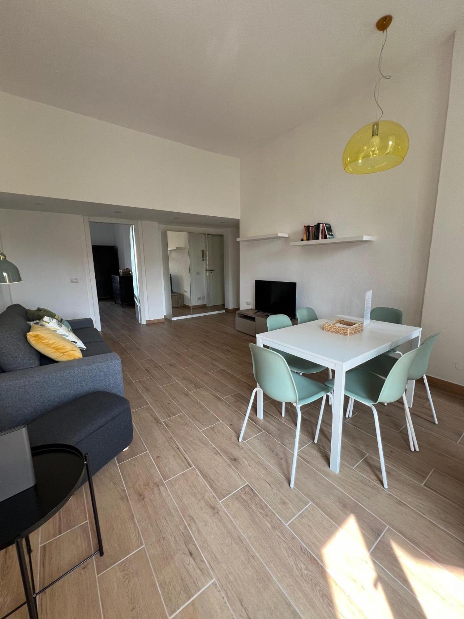 New Apartment With Balcony, Isola Bosco Verticale Milano Exteriör bild